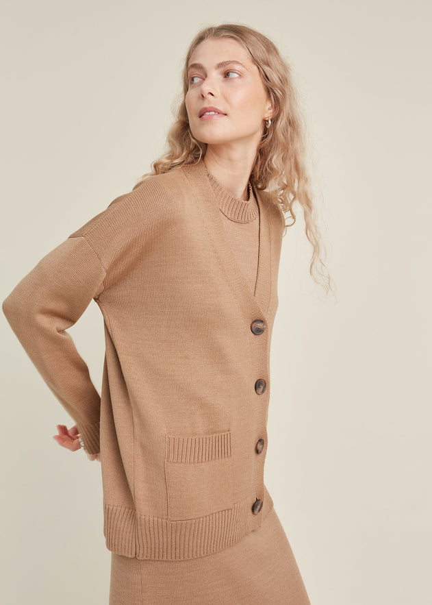Button-Up Merino Wool Cardigan Camel