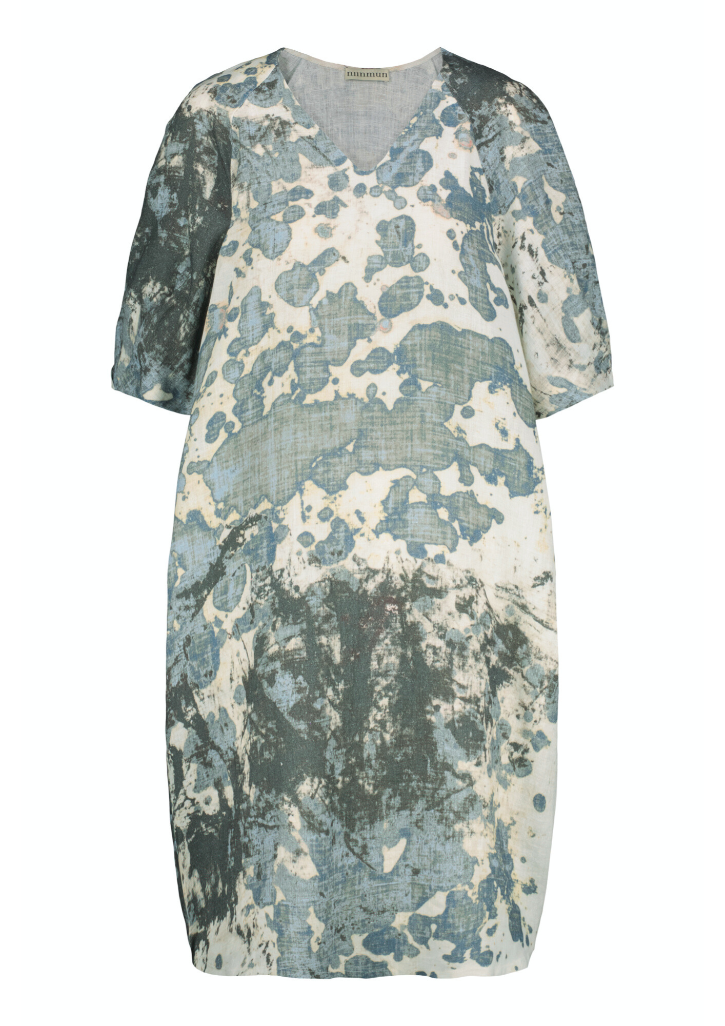 Vitharu Dress Framtiden