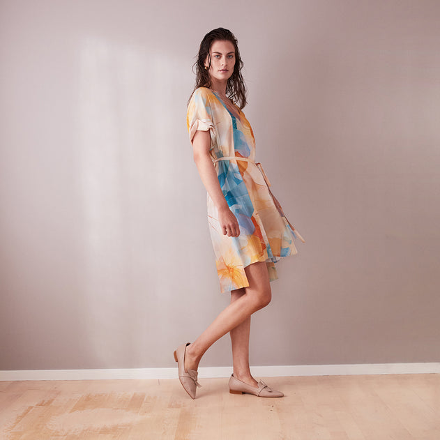 Short V-Neck Day Dress Umbrella Print