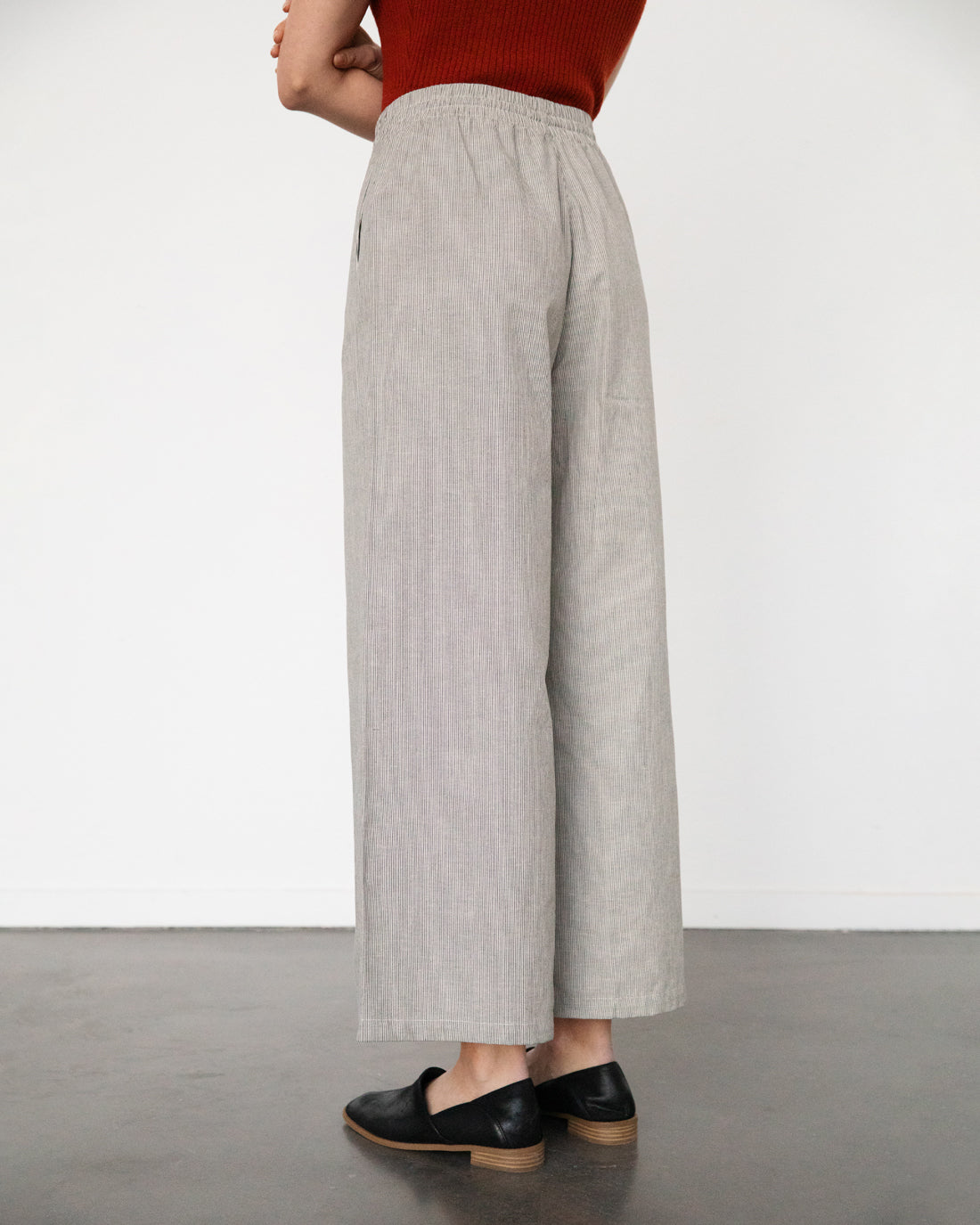 Flared Pants Micro Stripe