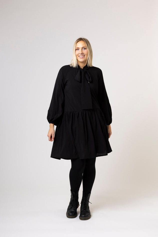 Flowy Dress Black