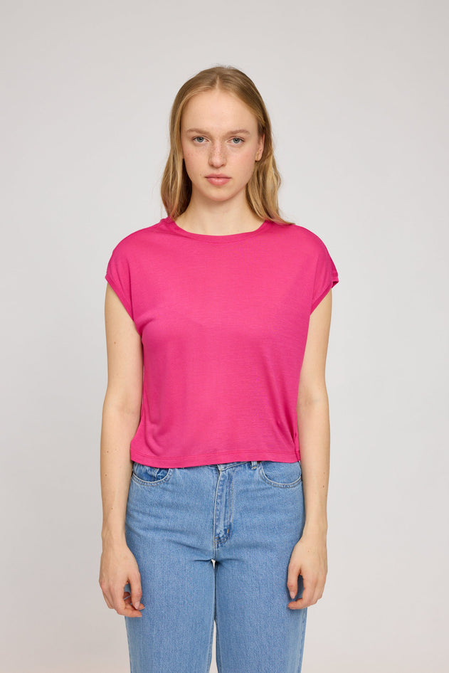 Cropped Loose Fit T-Shirt