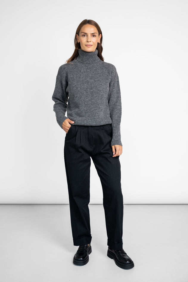 Alpaca Turtleneck Knit Grey