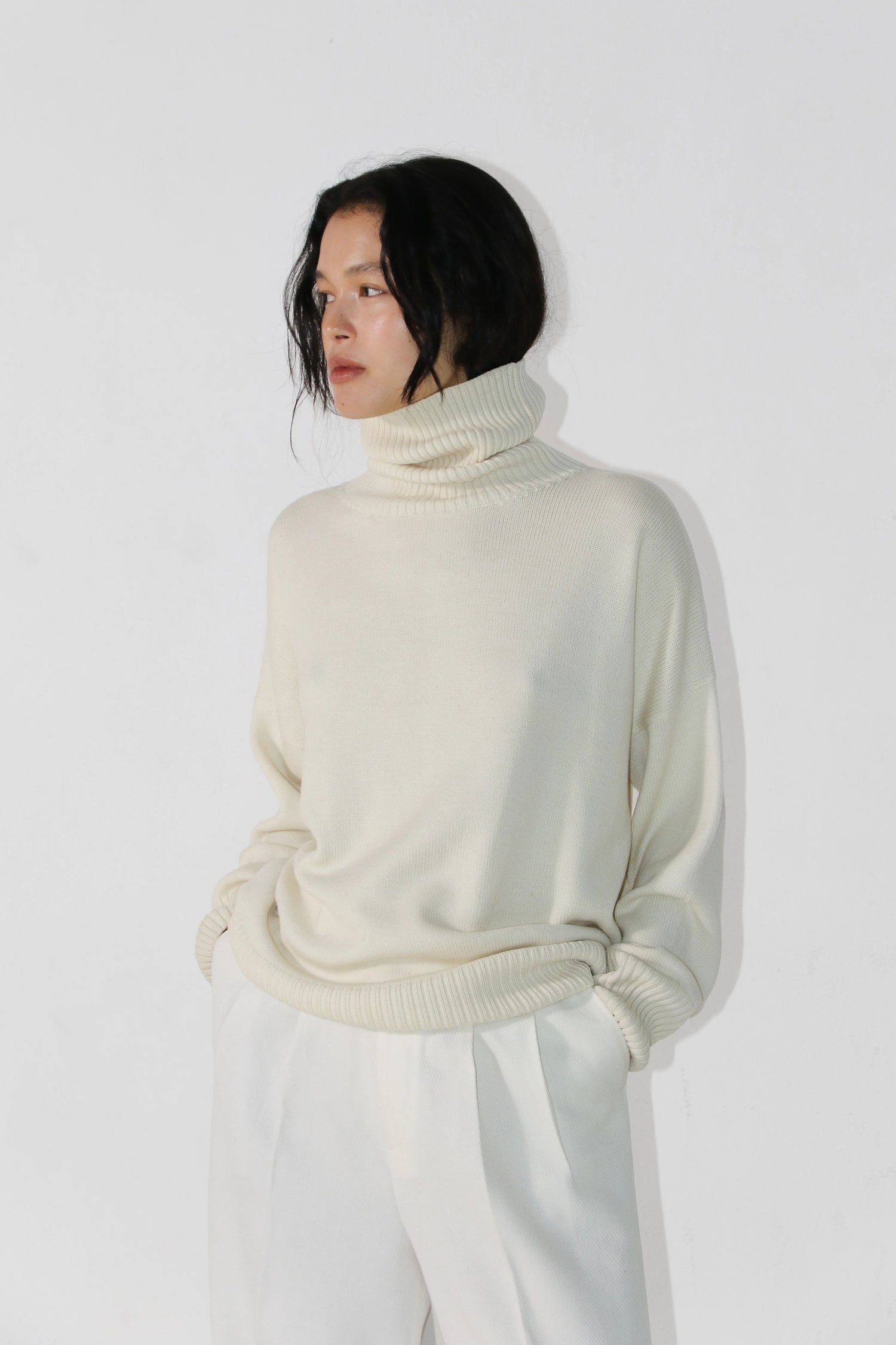 Heavy Roll Neck Cream