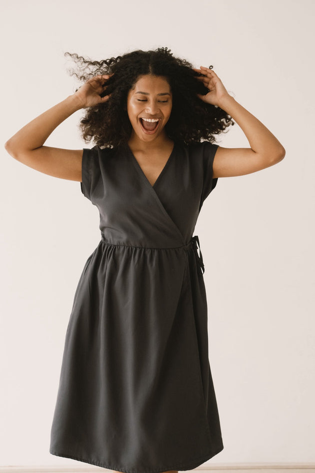 Hira Tencel Wrap Midi Dress Black