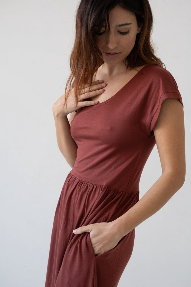 Hanna TENCEL™ Long Dress in Red