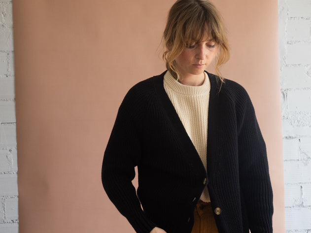 Golah Short Cardigan Cosmos Black