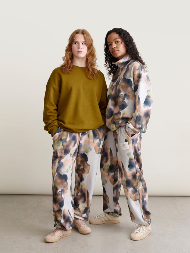 Superpower Sweatshirt Capers