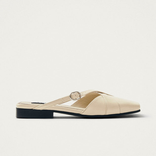Adria Onix Cream Leather Mules