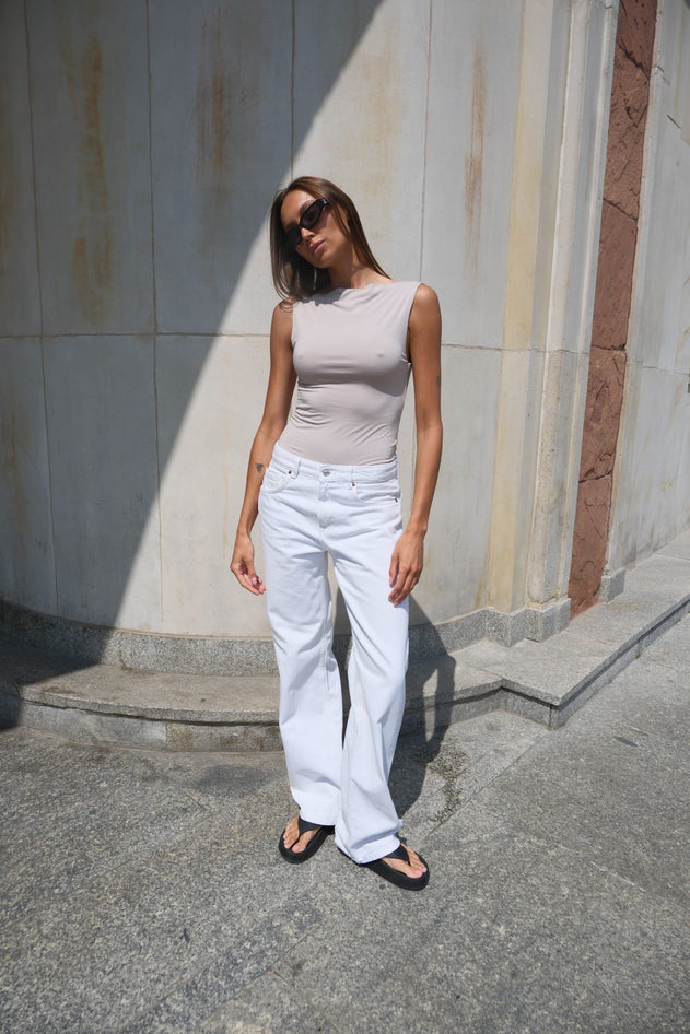 Body With Slit Neckline Short Taupe