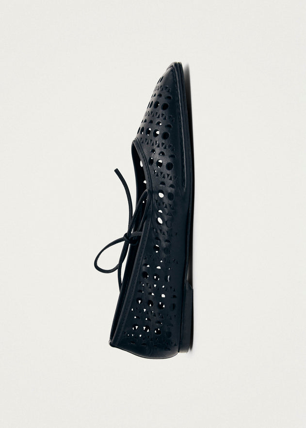 Sway Slit Leather Ballet Flats Black