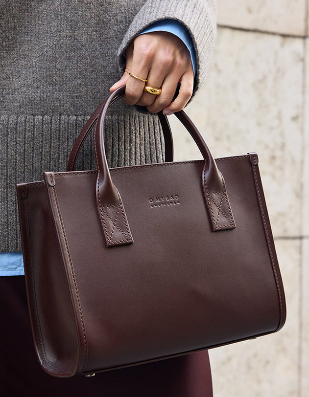 Jackie Midi Bag with Leather Strap Classic Leather Chocolate Brown
