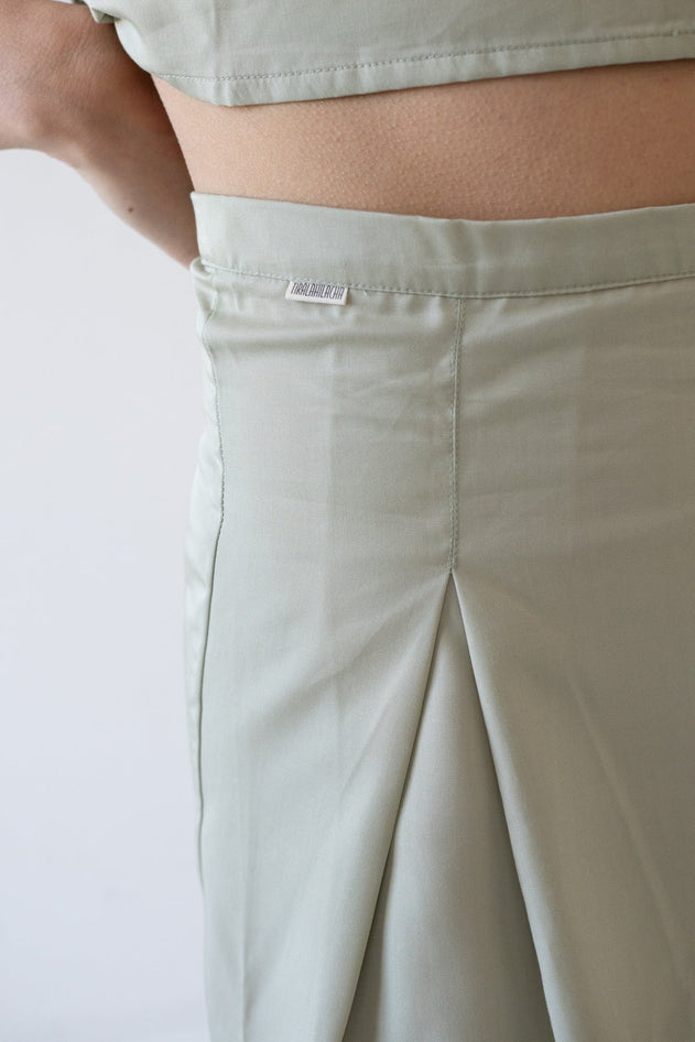 Hannia Tencel Shorts Green
