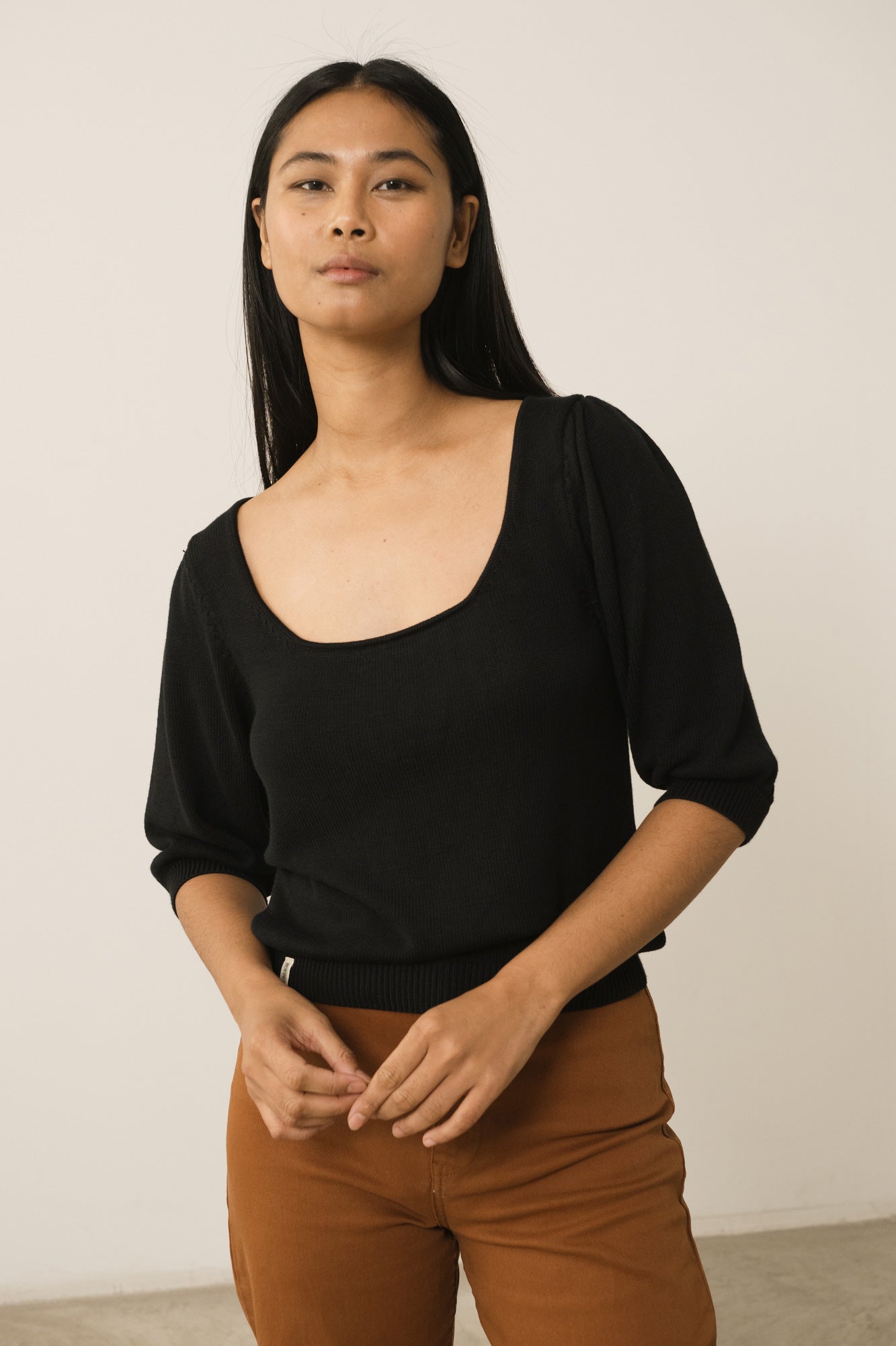 Haya Knitted Tencel Top Black