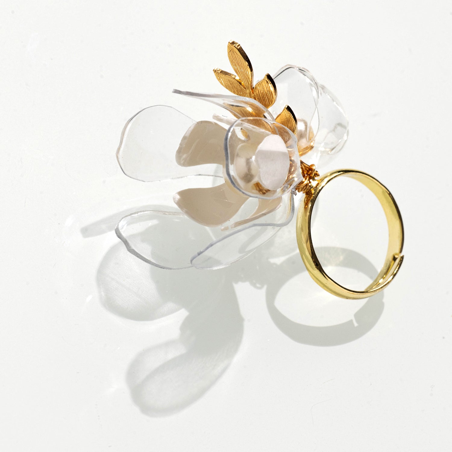 Elegant Jasmine Flowers Fairy Ring