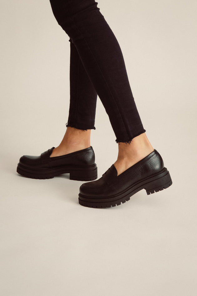 Moccasins Black