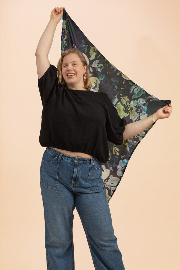Cropped Blouse Black