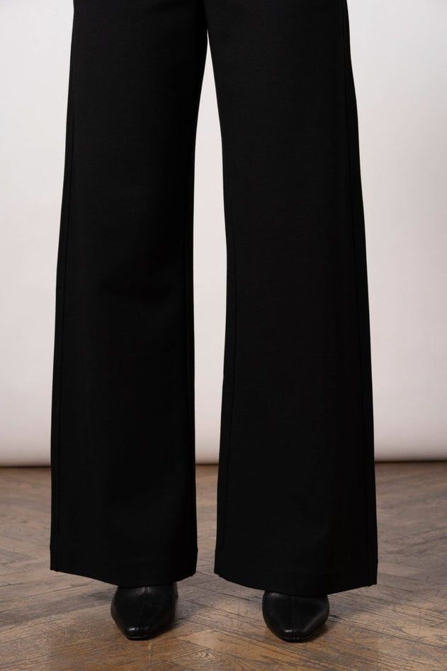 Leia Wide Pants Black - IVALO.COM