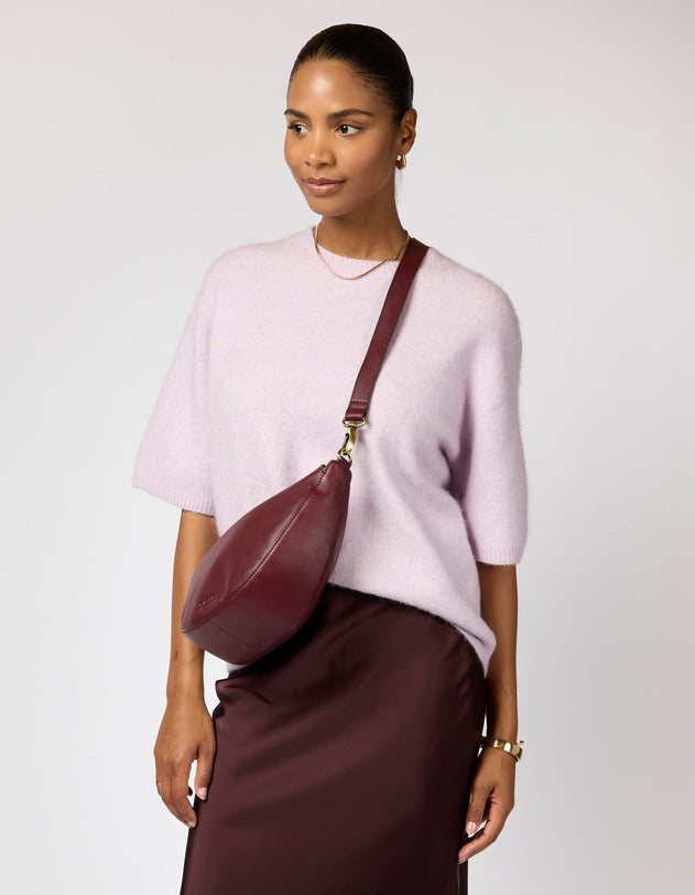 Leo Twisted Handle Bag Soft Grain Leather Dark Cherry