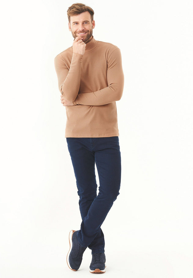 Men's Long-Sleeved Ribbed Turtleneck Shirt Light Brown