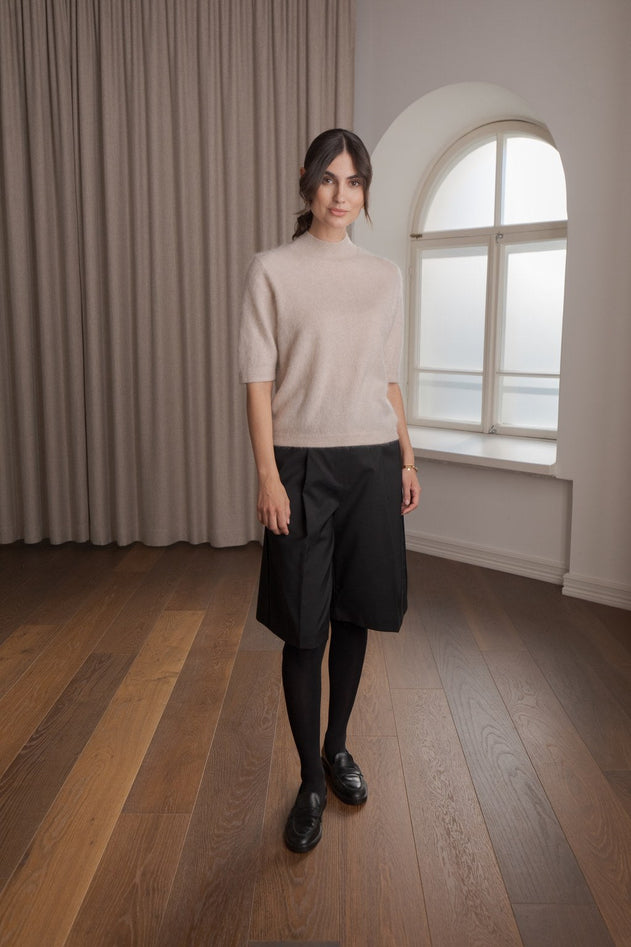 Short-sleeved Half-Plaid Collar Cashmere Sweater Latte