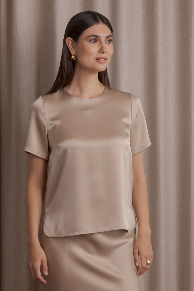 Short-sleeved Satin Shirt Latte