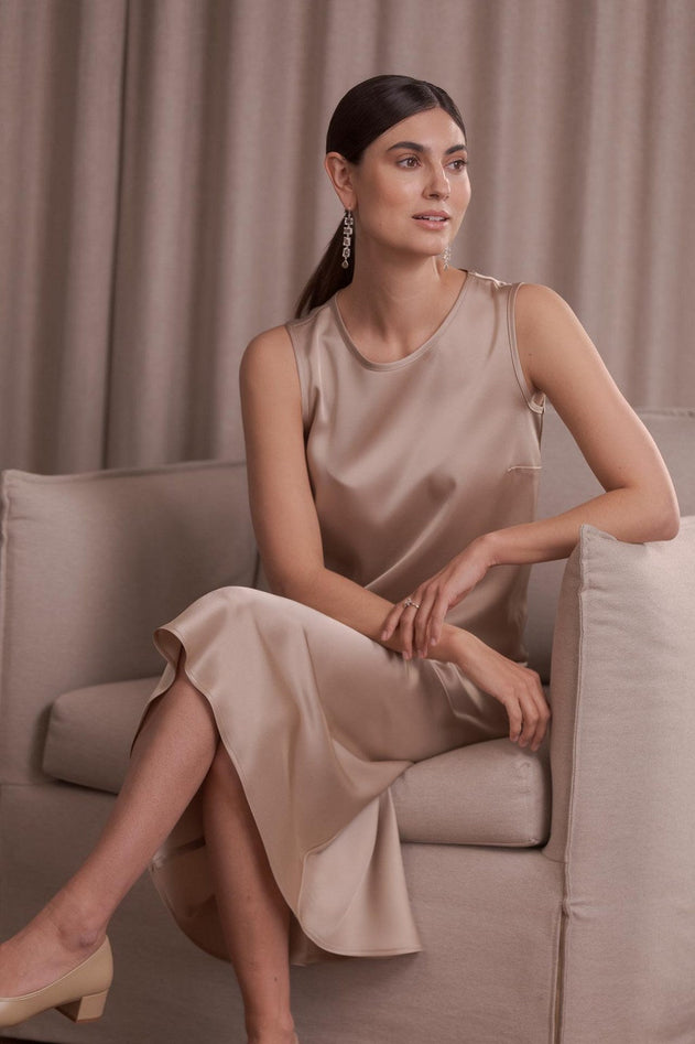 Tia Sleeveless Satin Top Latte