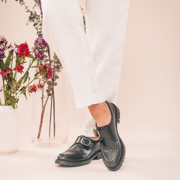 Roda Shoes Black