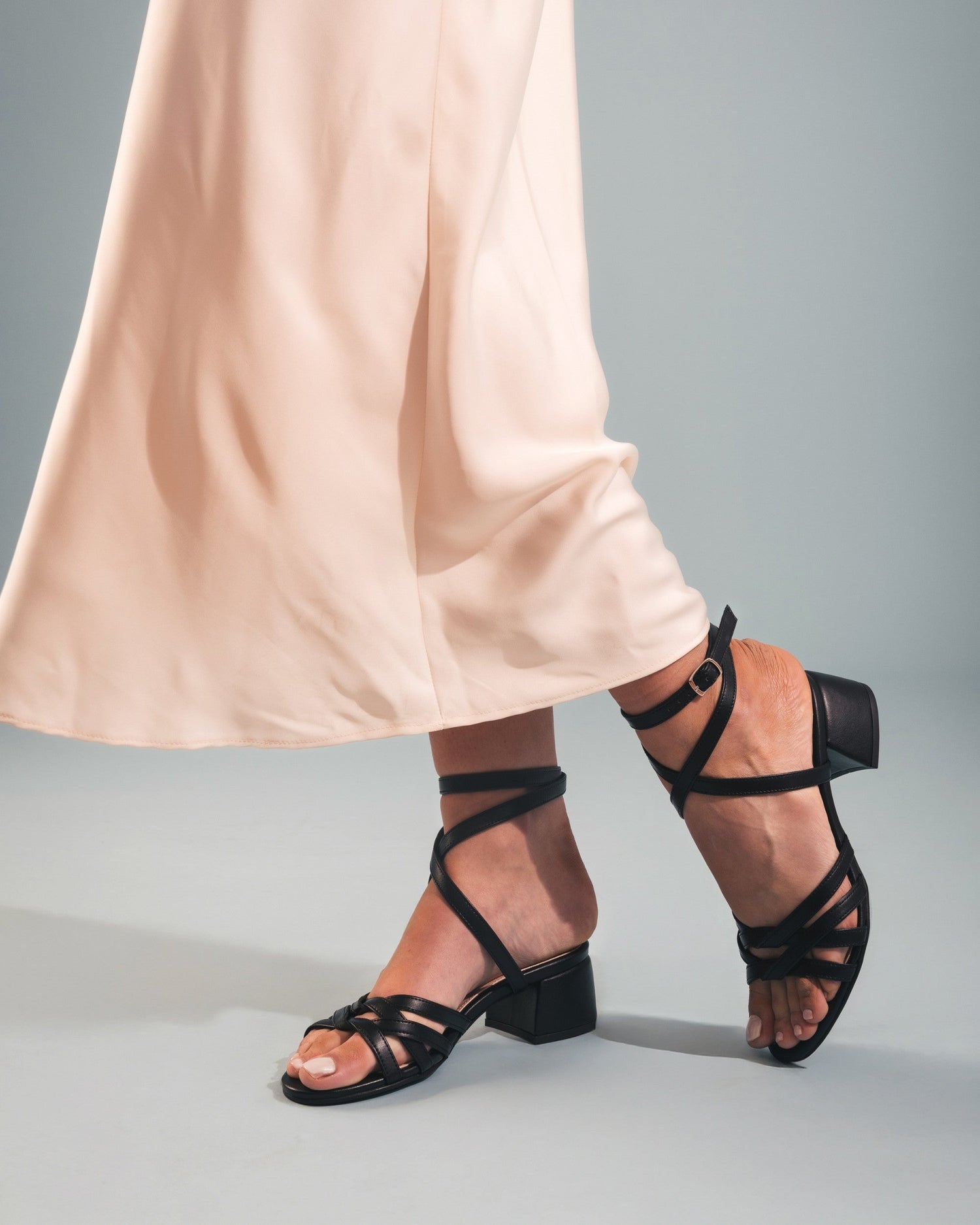Mina Sandals Black