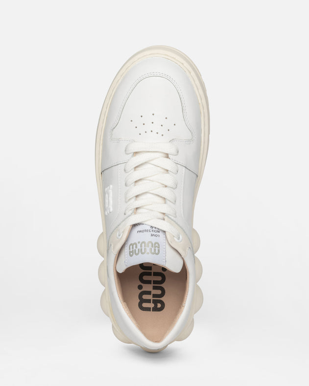Oyster Sneakers White Leather