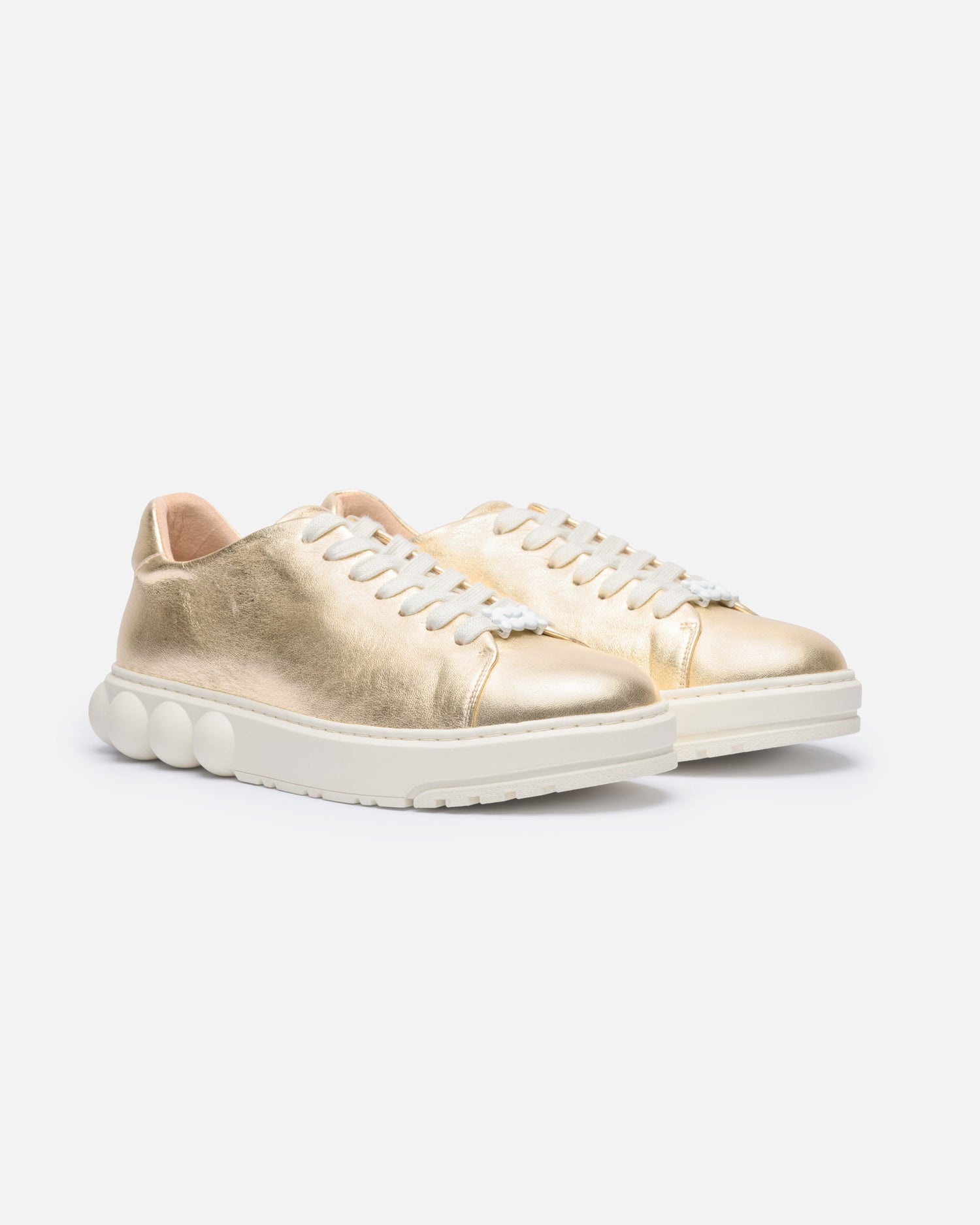 Slick Sneakers Champagne