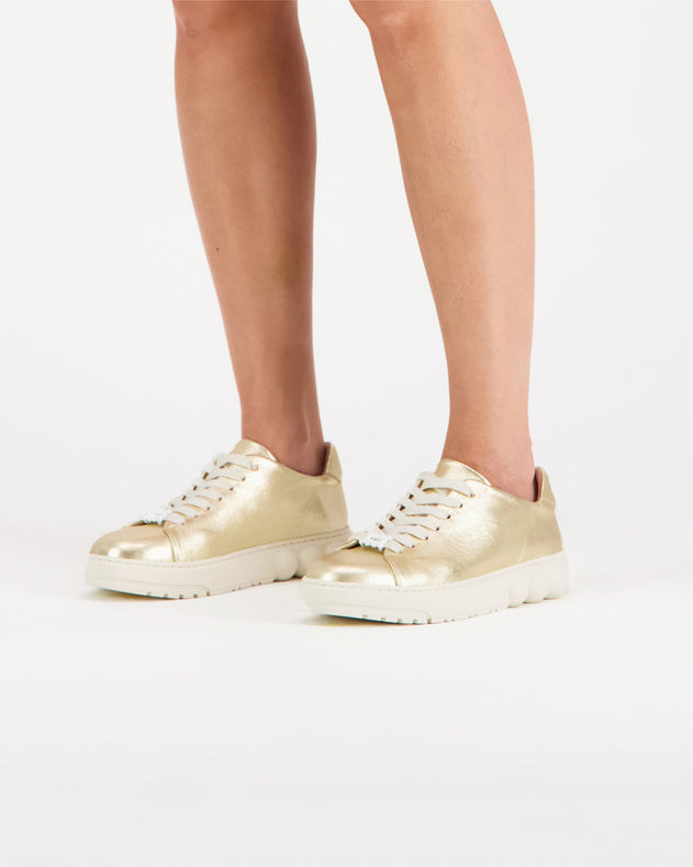 Slick Sneakers Champagne