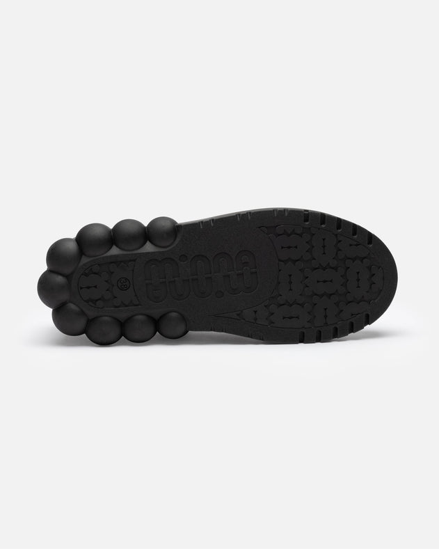 Slick Sneakers Black