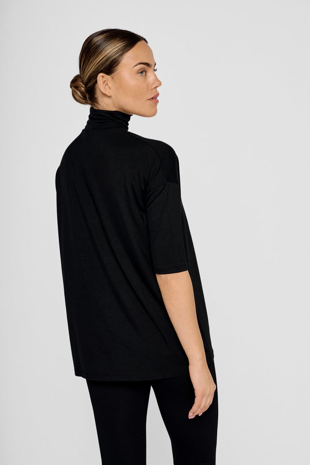 Tomasine Turtleneck Top Black
