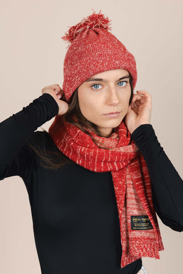 The Hemp & Wool Scarf Red