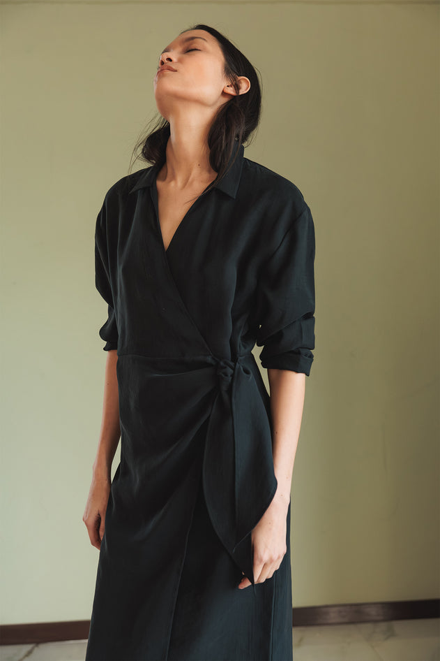 Knotted Draped Dress Black