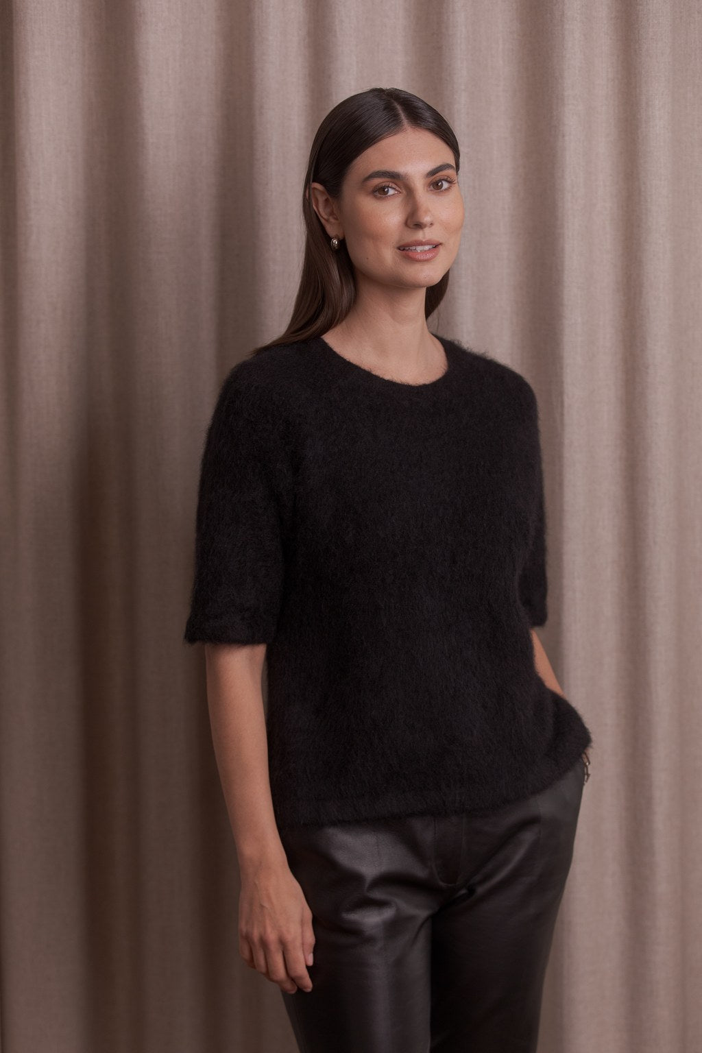 Short-Sleeve Alpaca Blend Sweater Black