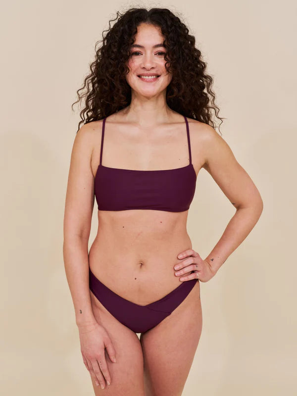 Canggu V-Shape Bikini Bottom Deep