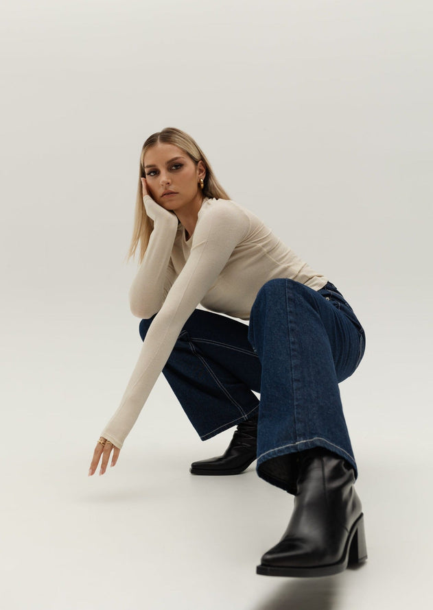 The Billie Jeans Deep Blue