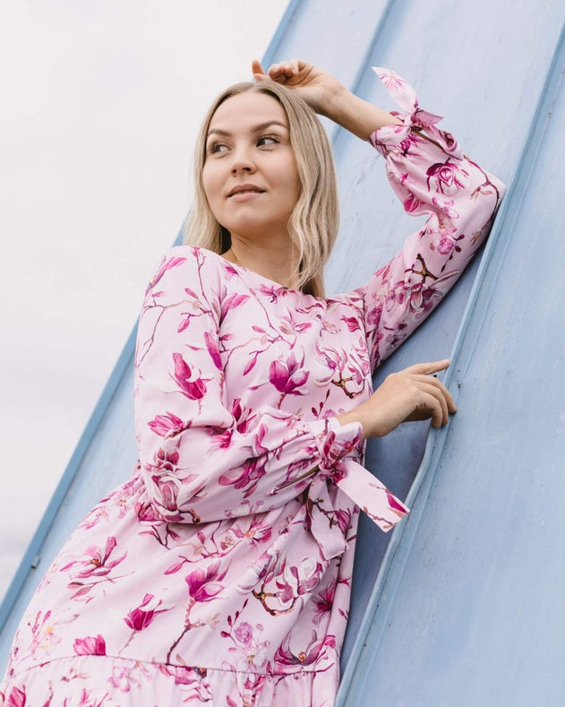 Hailey Dress Ballet of Blossoms Pink - IVALO.COM