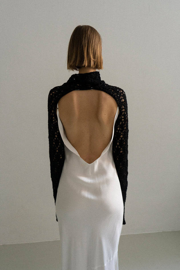 Izium Black Kolosky Long Sleeves
