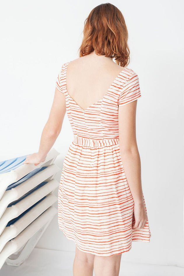 Moira V-Back Dress Red Stripes