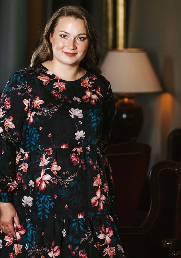 Hailey Dress Versailles Blue - IVALO.COM