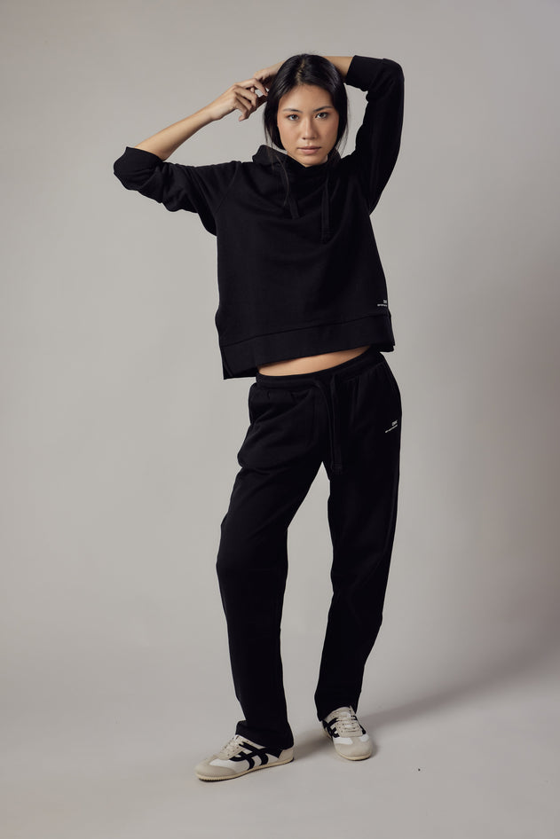 Women's Straight Gauzy Joggers Black