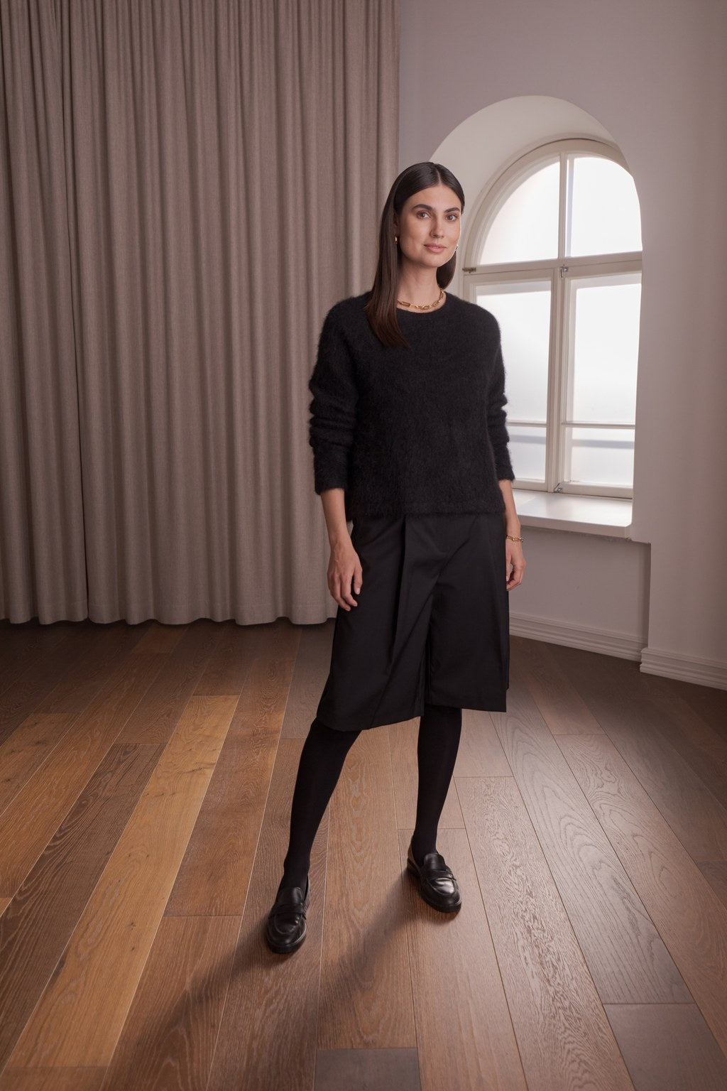 Long-Sleeve Alpaca Blend Sweater Black