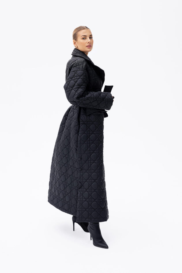 Area Long Quilted Coat Black