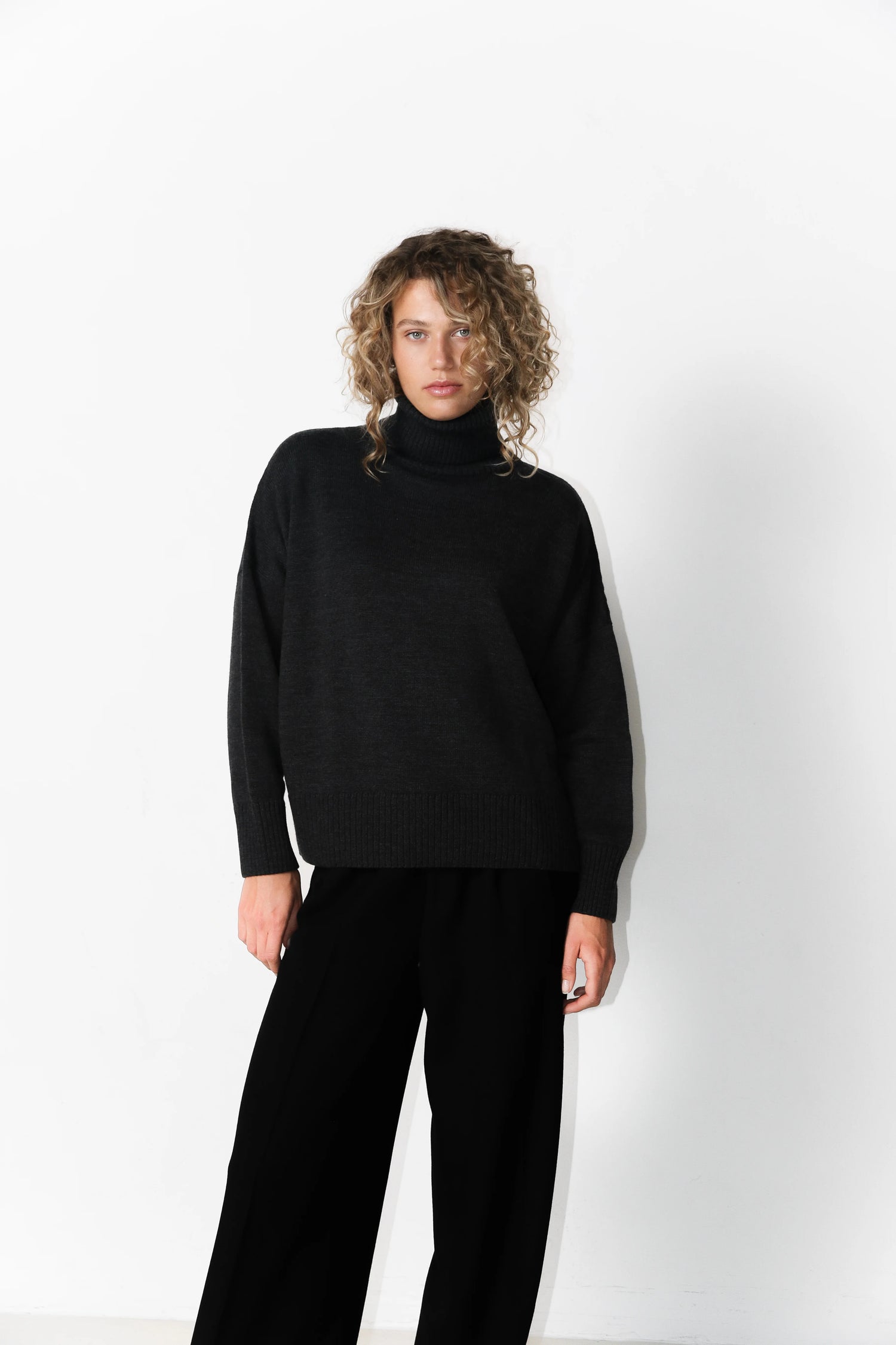 Heavy Roll Neck Antra