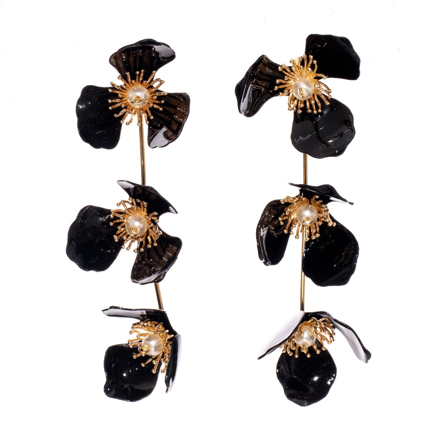 Triple Apple Flower Stud Earrings Black