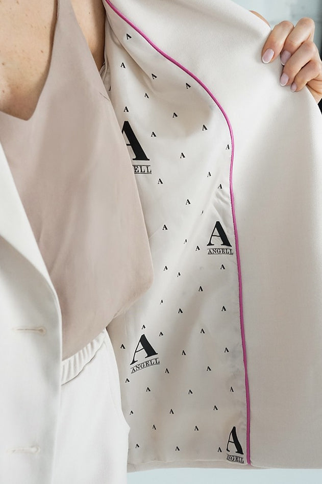 Anti Jacket Ecru