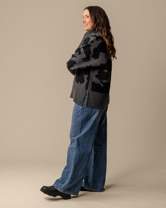 Utu Turtleneck Knit Dark Grey